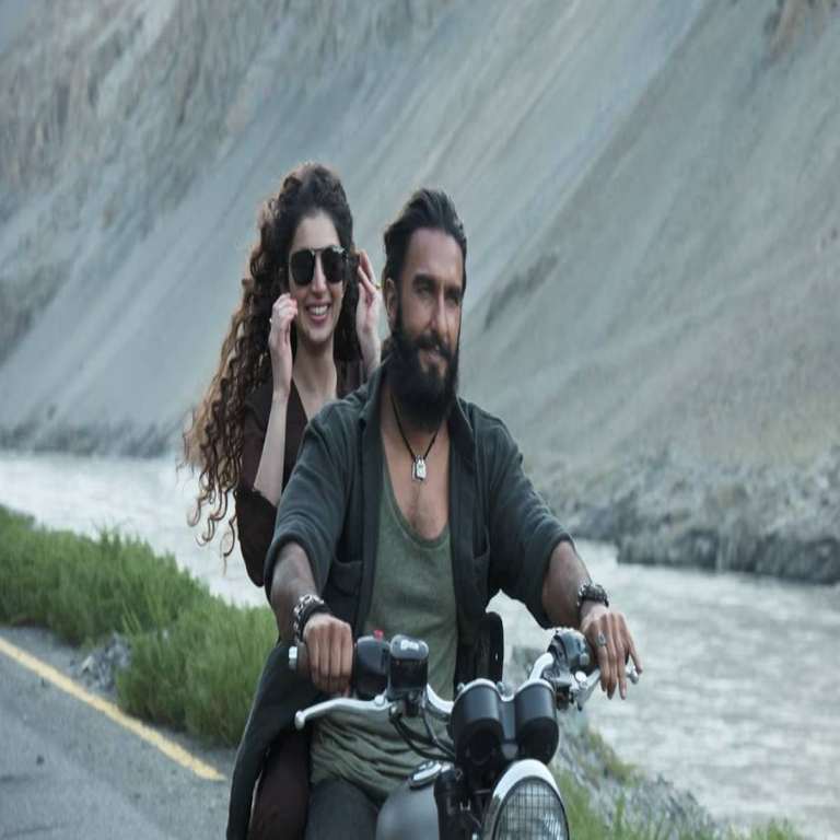 Dhurandhar's Historic Box Office Success: A Turning Point for Bollywood