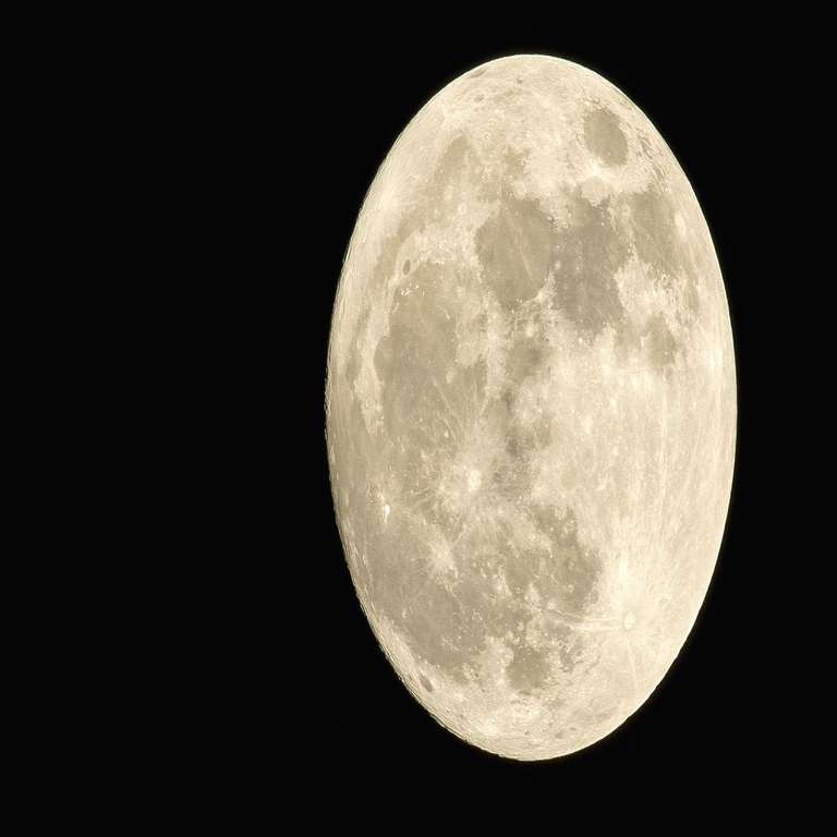 Understanding the Wolf Supermoon: A Celestial Phenomenon