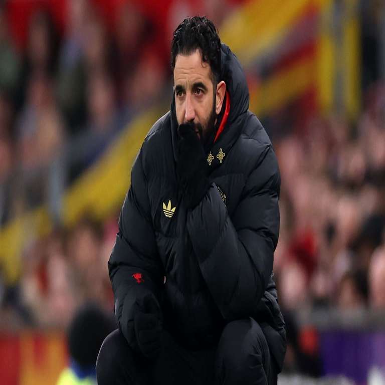 Amorim's Tactical Shift Backfires as United Stumble Against Wolves